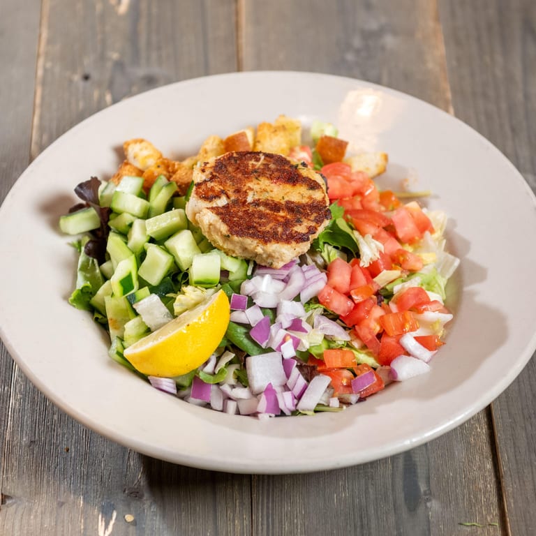 Crab Delights: Seafood and Cajun Specialties